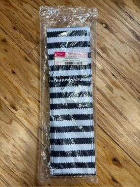 thirty-one Navy and White Wave Bottle Thermal